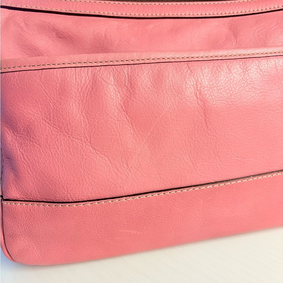 Pink Coach Double Turn lock Legacy - Picture 4 of 15